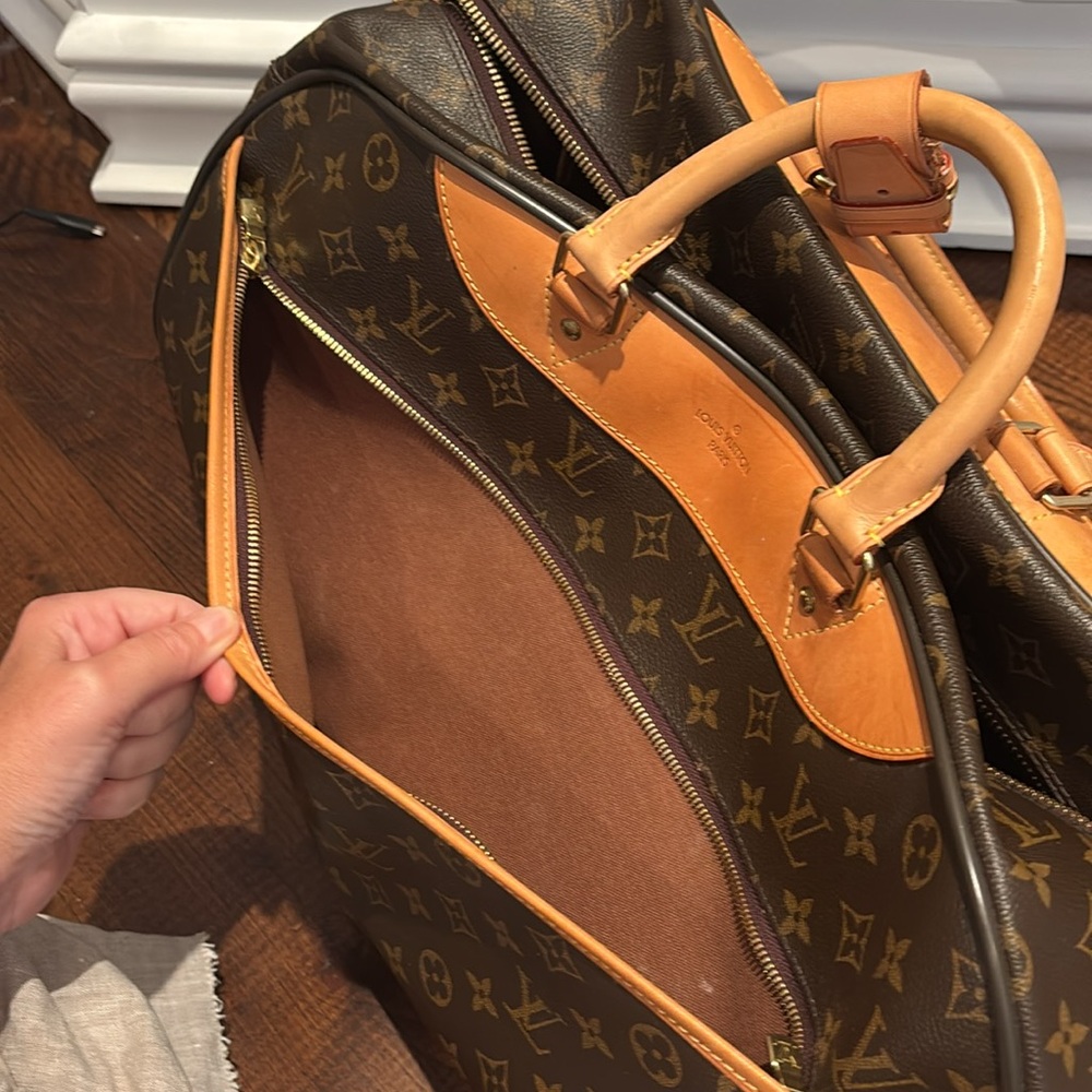 Louis Vuitton Monogram Eole 50 - Picture 13 of 16